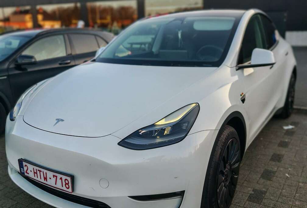 Tesla Long Range Dual Motor AWD