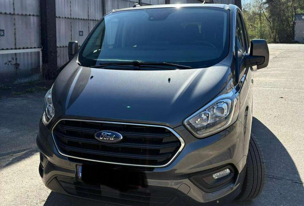 Ford Transit Custom 2.0 TDCi L1H1 Limited S/S (EU6.2)
