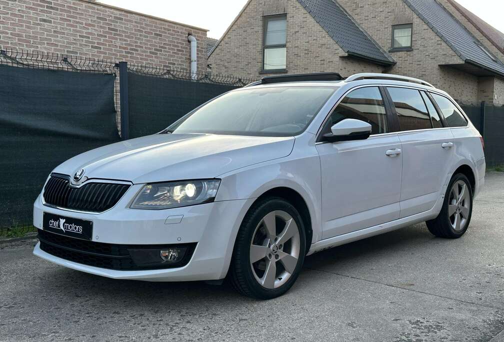 Skoda Skoda Octavia BenzineAutomaatPanodakKeylessCarplay