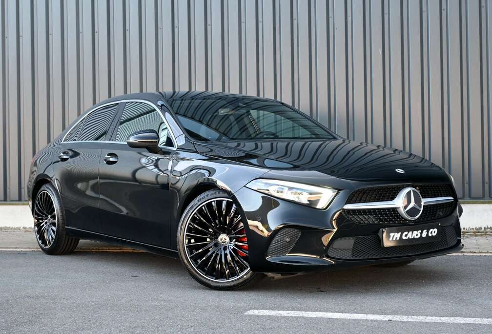 Mercedes-Benz Sedan Carplay, Cam, LED, sfeerverl, zetverw