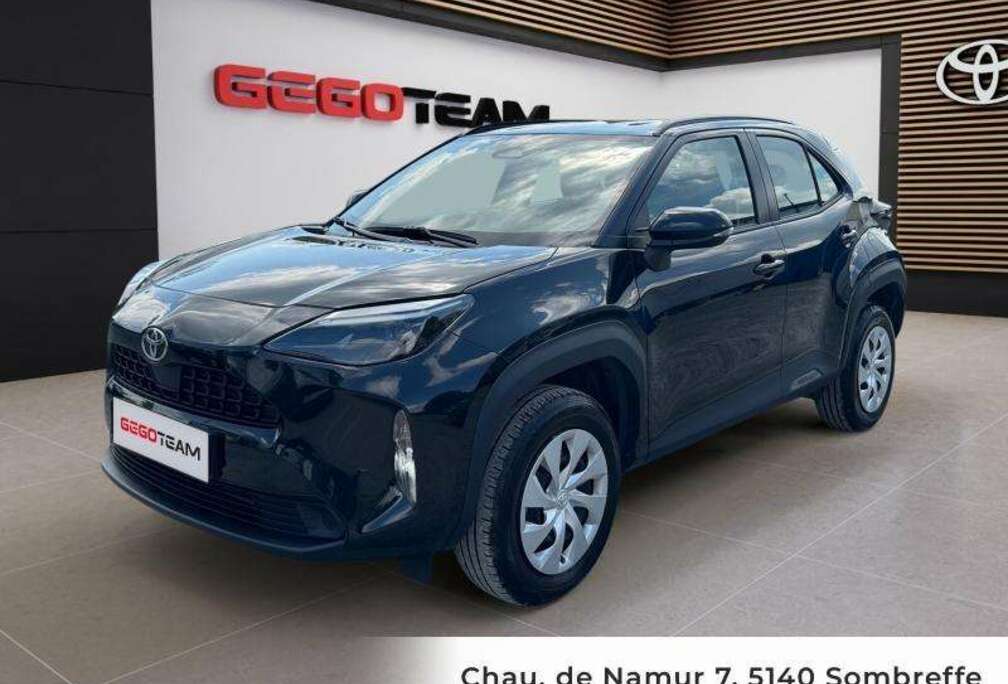 Toyota 1.5 HSD DYNAMIC CARPLAY CAMERA