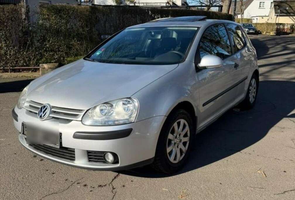 Volkswagen 1.6 16S FSI Confort