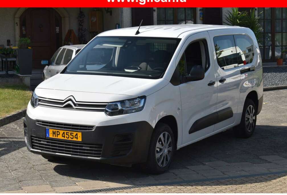 Citroen 1,5 DCI Maxi Nouv.Distrib. 3 places très bon état