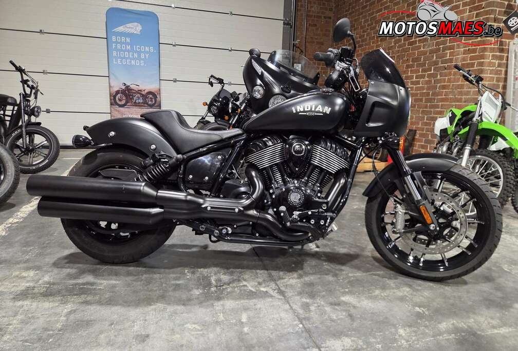 SPORT CHIEF DARK HORSE