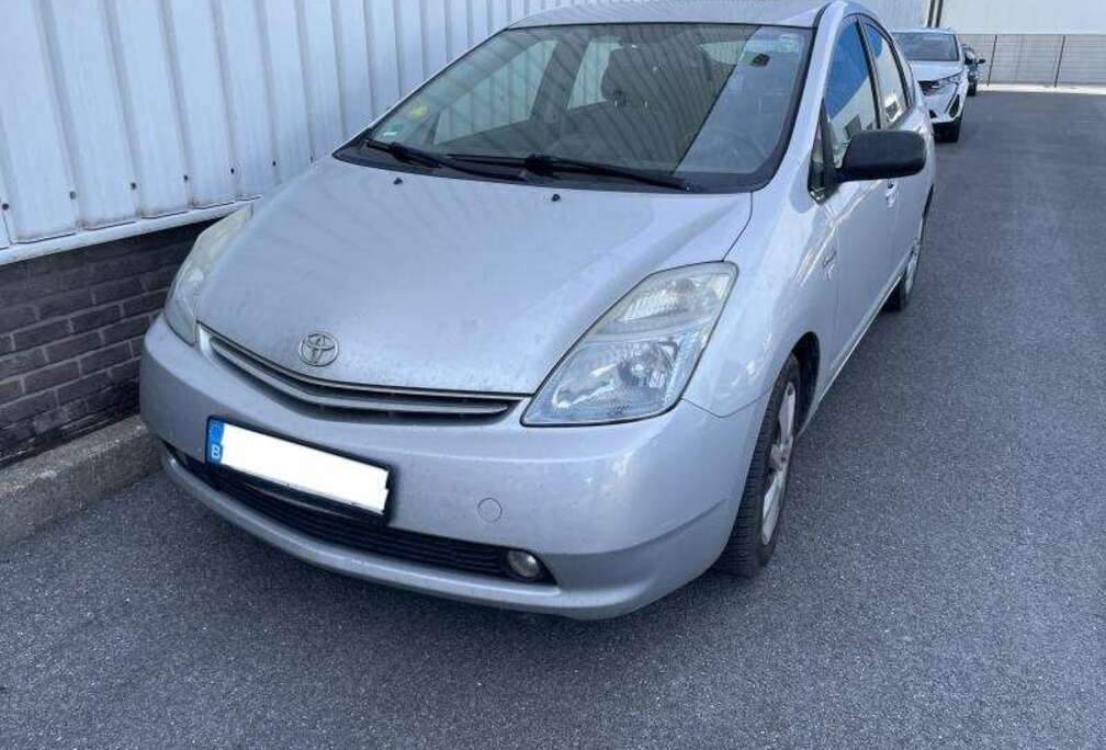 Toyota Prius Hybrid 1.5i VVT-i 16v