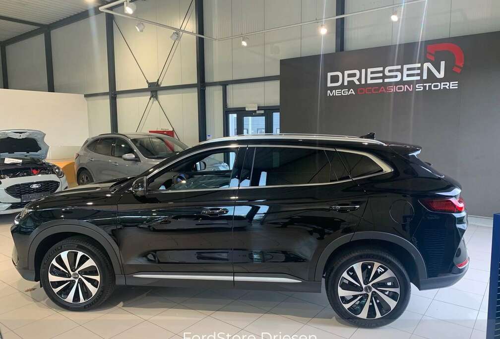 BYD PHEV Boost  PANO, HUD, 360, INFINITY SOUND, ENZ ...   DRIESEN BREE 089/461610