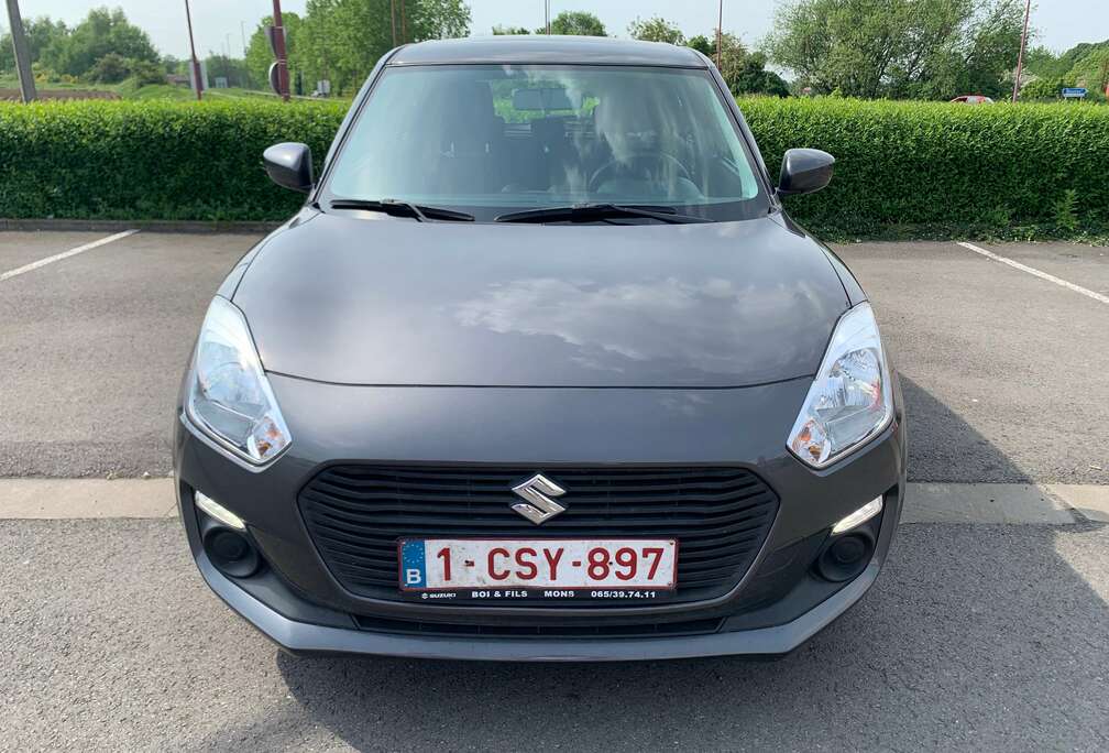 Suzuki 1.2i GL Hybrid. 3 ans de garantie usine Suzuki .