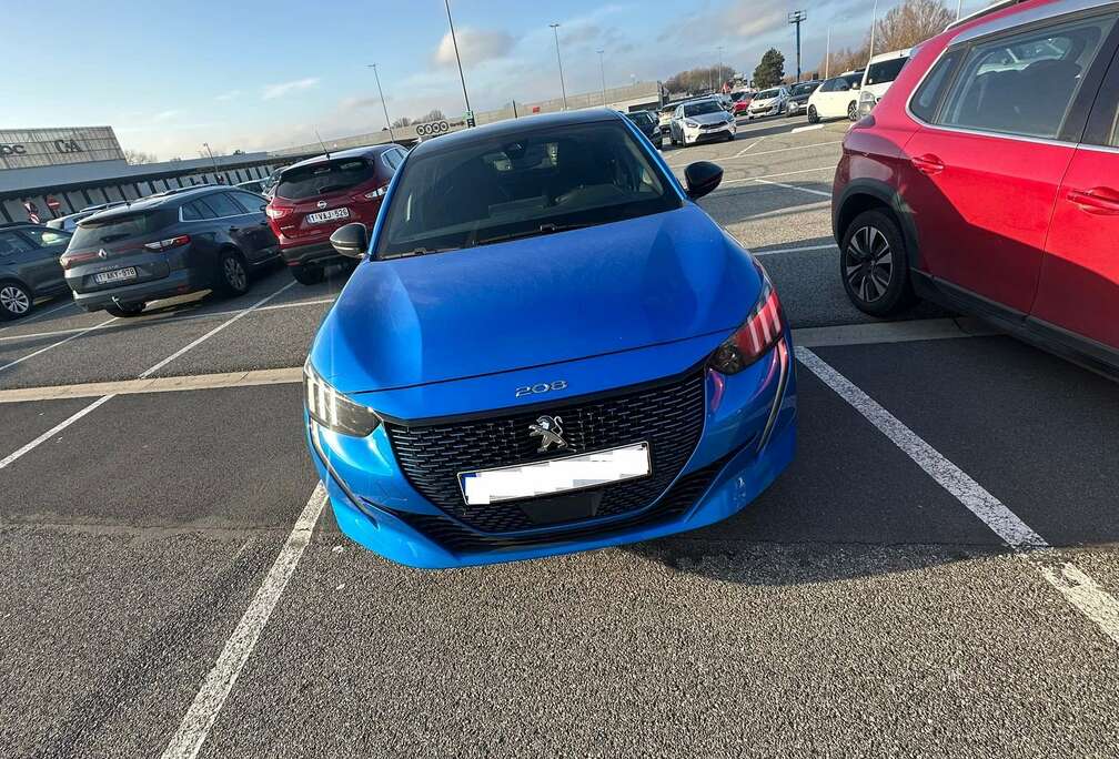 Peugeot 208 Elektromotor 136 GT Pack