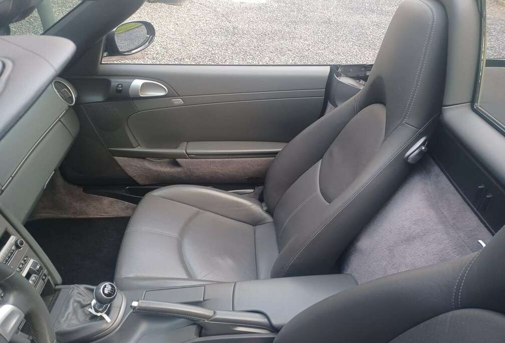 Porsche Boxster 2.7i