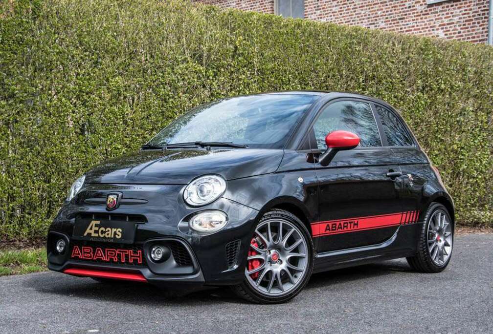 Abarth 1.4 T-JET / AKRAPOVIC EXHAUST/ BEATS / BELGIAN CAR