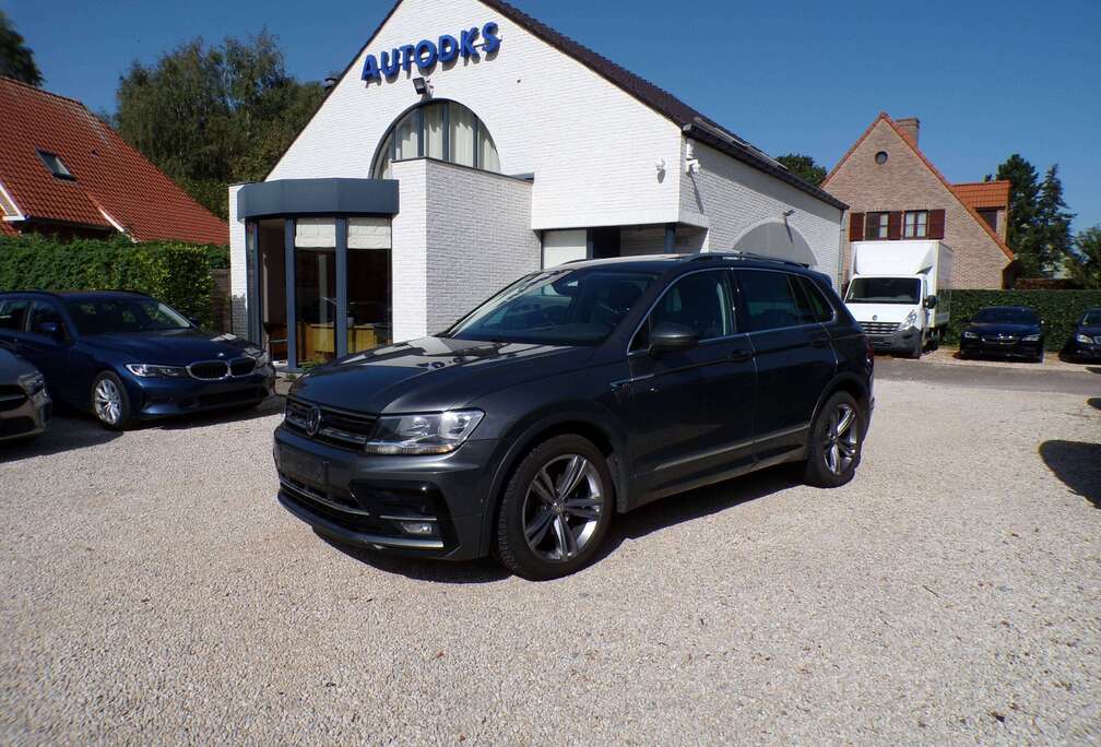 Volkswagen Tiguan 1.5 TSI R-LINE *FIRST OWNER *GOOD CONDITION