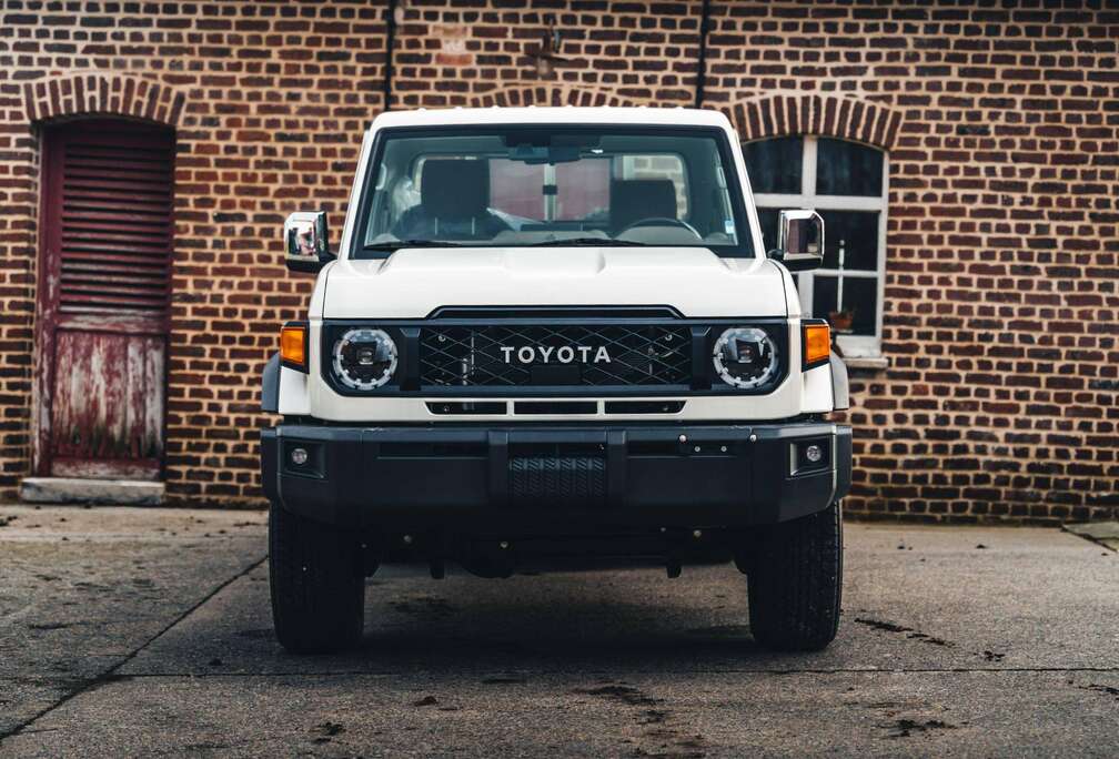 Toyota GRJ79 70 serie