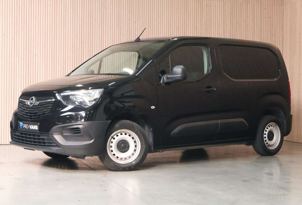 Opel 1.6 HDI 75 PK MT5 Airco Bluetooth 3-Zits