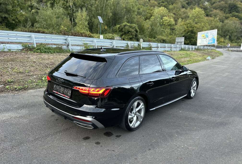 Audi Avant 30 TDi S tronic / PACK SLINE