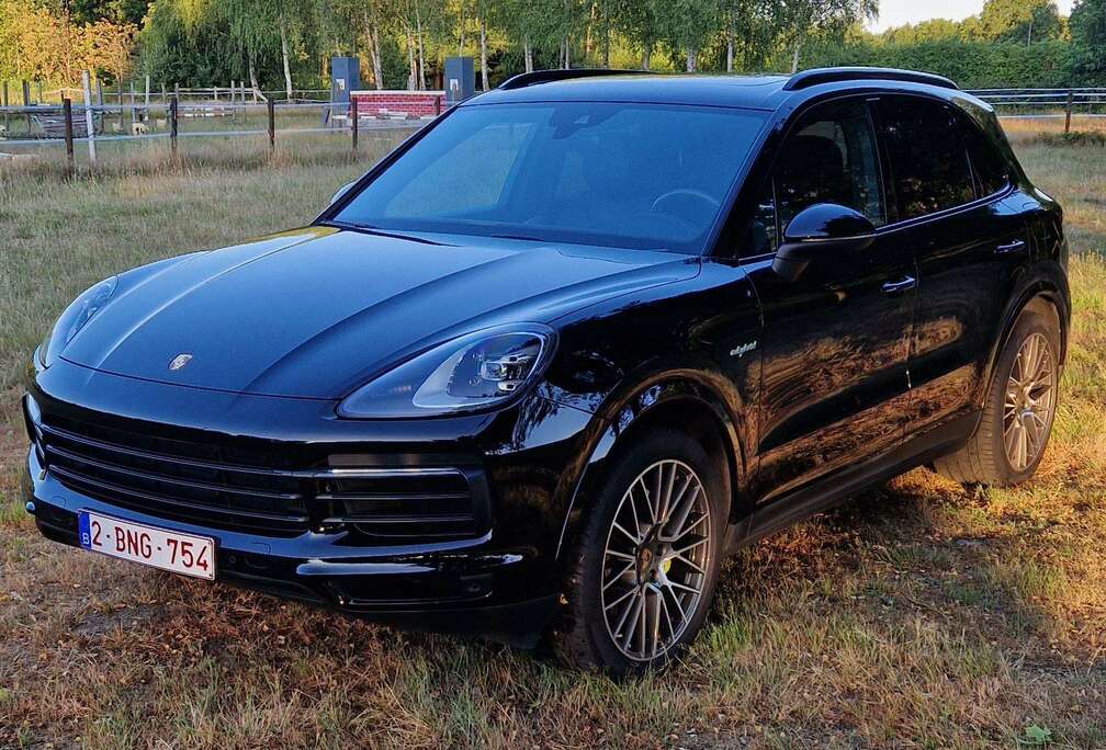 Porsche Cayenne E-Hybrid Tiptronic