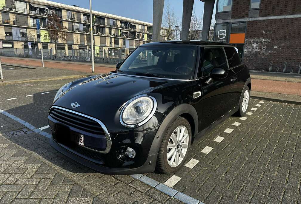 MINI Cooper Hatch (automatique)
