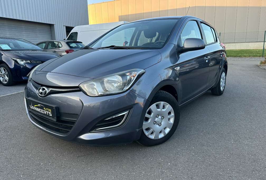Hyundai 1.2i benzine, met airco