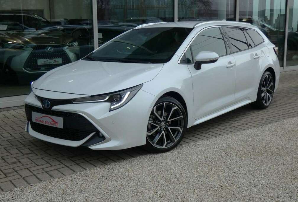 Toyota TOURING 2.0 HYBRID *Premium* TREKHAAK CARPLAY GPS