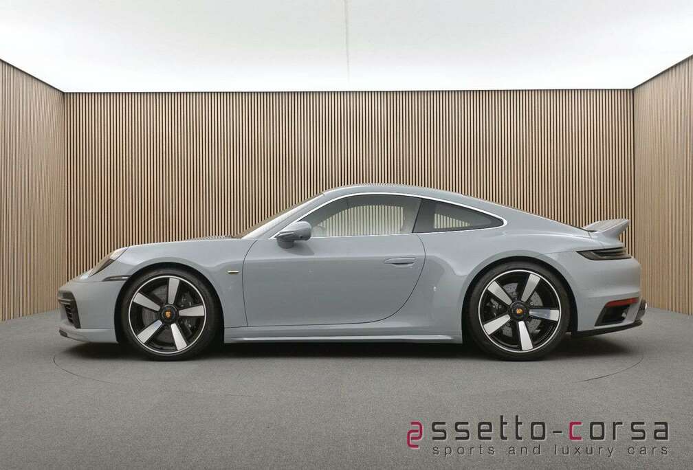 Porsche 911 (992) Sport Classic*Heritage*Burmester*PPF*