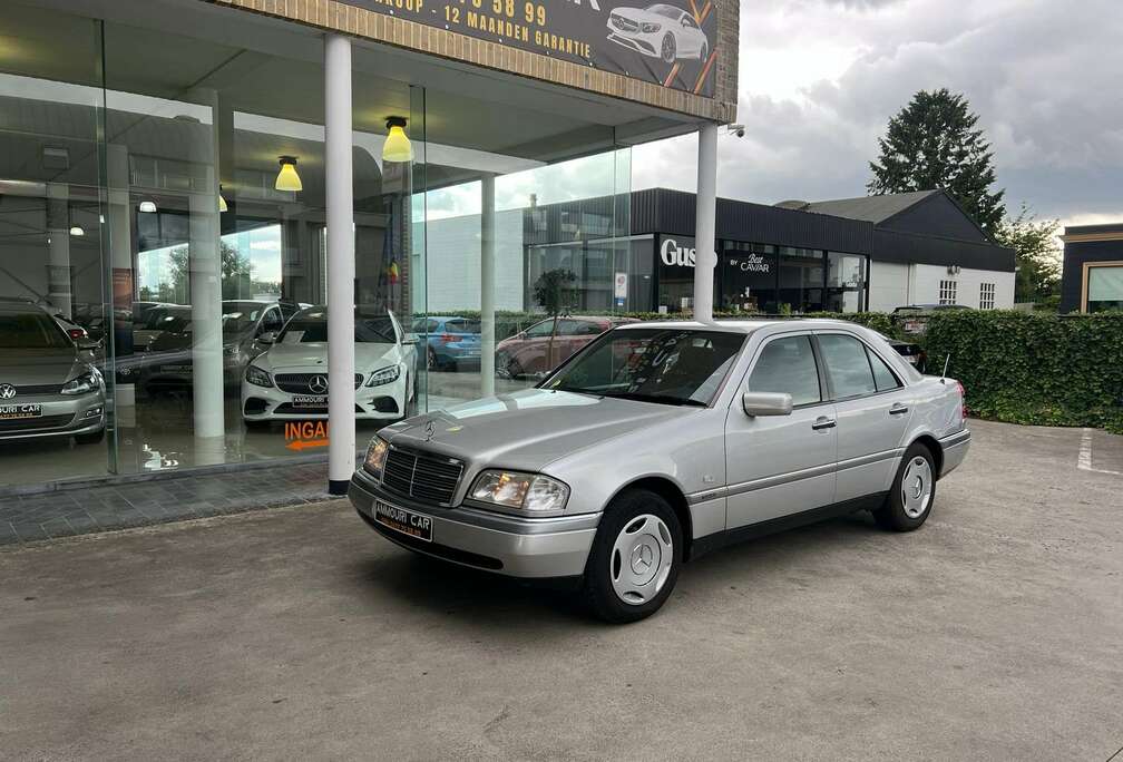 Mercedes-Benz C 180 Elegance