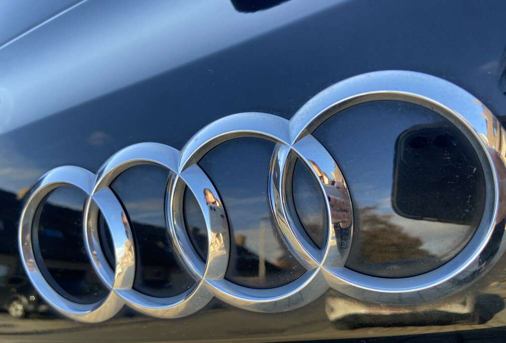 Audi A3 30 TFSI Limousine S line