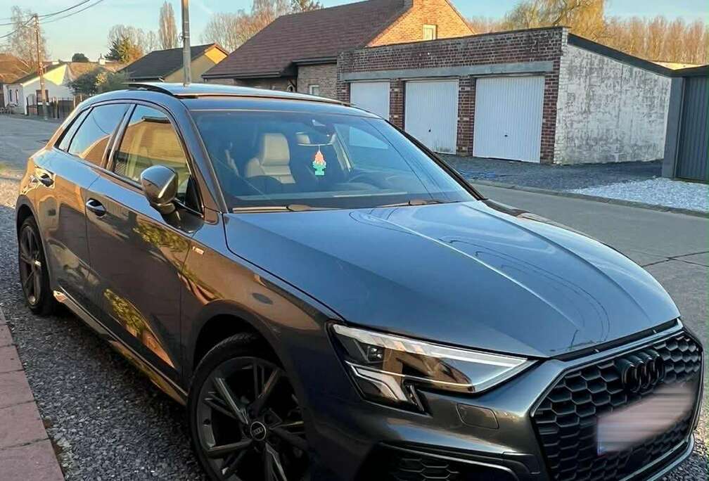 Audi Sportback 30 TFSI Sport Edition