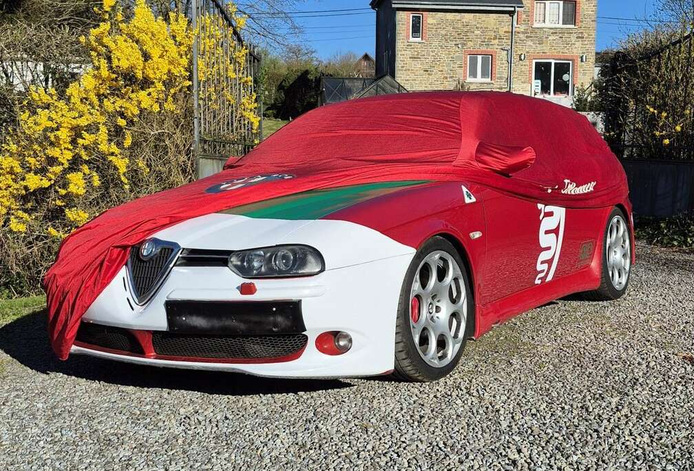 Alfa Romeo 3.2i V6
