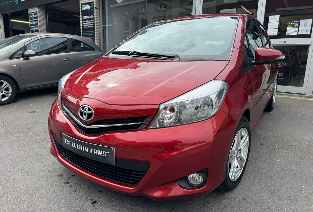 Toyota 1.33i VVT-i Dynamic Airco Jante Camera Tres Prope