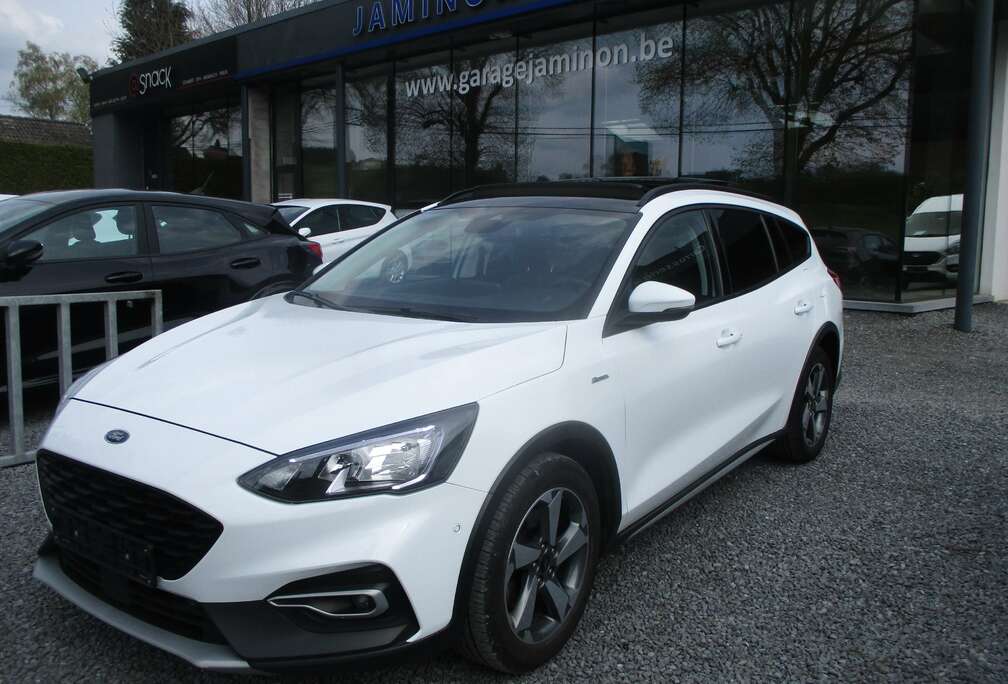 Ford Focus Active break  1.0 EcoBoost X  toit pano , boite auto