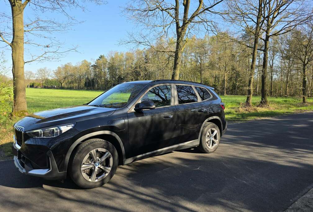 BMW X1 PHEV 1.5iA xDrive25e (180 kW)