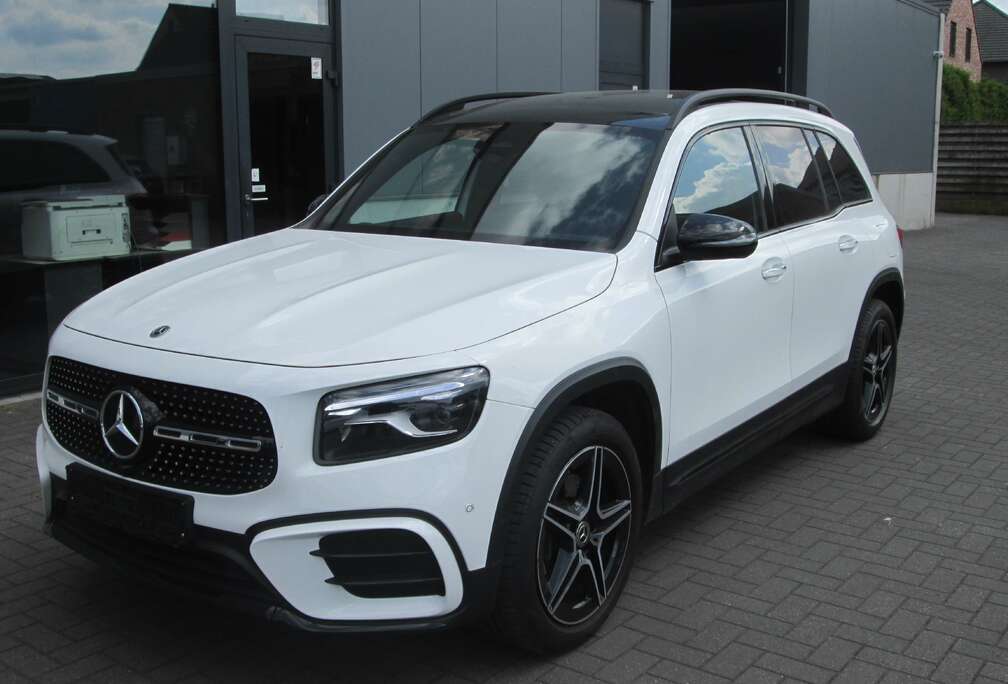 Mercedes-Benz AMG PANO NACHTPACK KEYLESS GO
