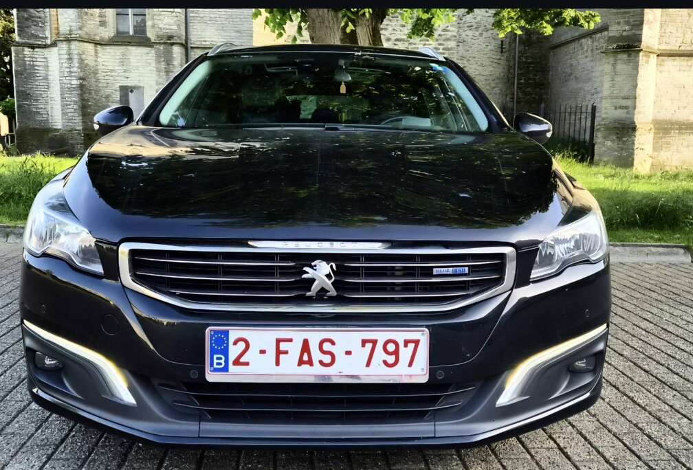 Peugeot SW BlueHDi FAP 150 Stop&Start Allure