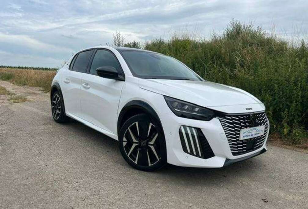 Peugeot 208 1.2i Hybrid GT e-DCS GT*Pano*Alca/Leder*360 camera*26.995 KM