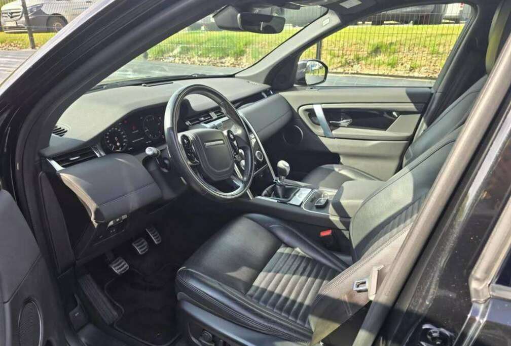 Land Rover Discovery Sport 2.0 TD4 2WD