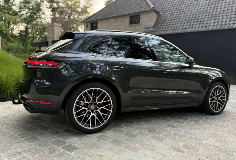 Porsche GTS 2.9 V6 BiTurbo PDK Porsche Approved Until 7/28