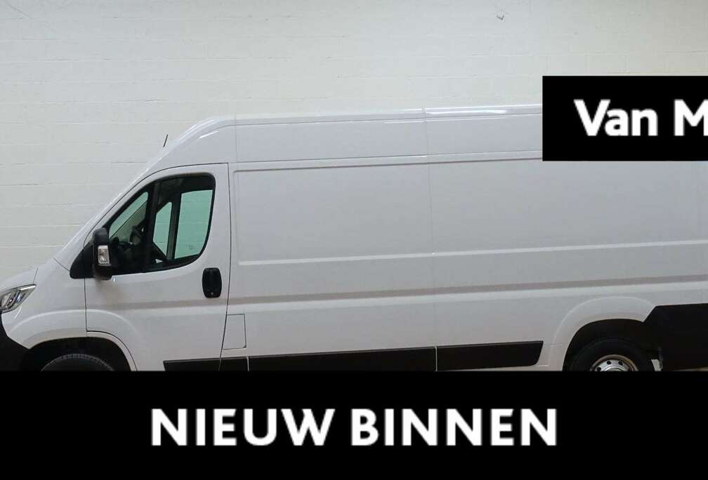 Opel 3500 2.2 L Turbo D 103kW L3H2 Light