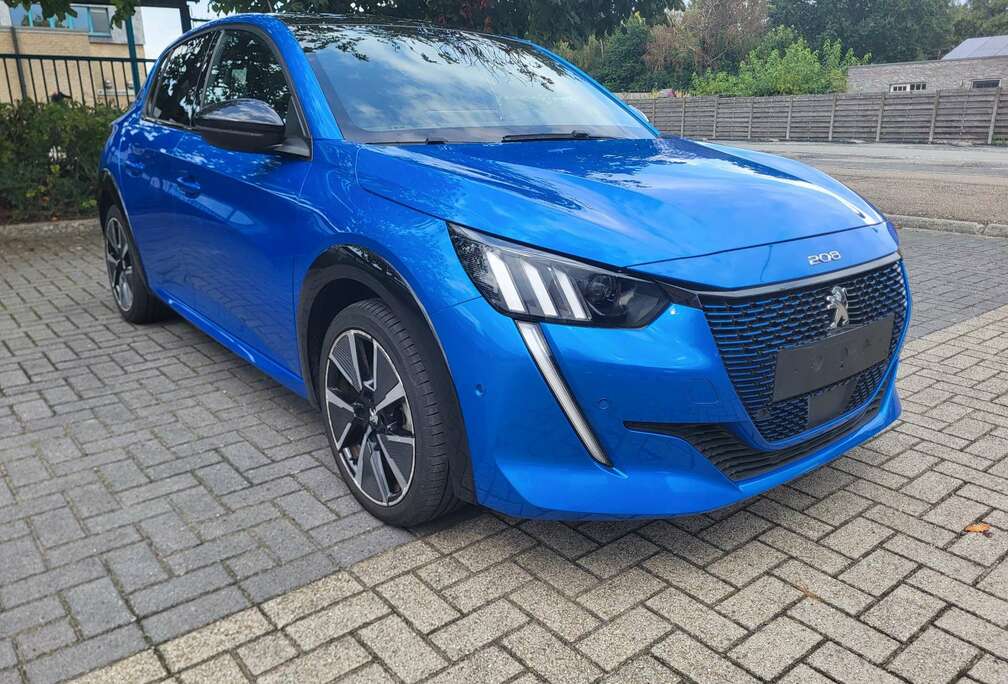 Peugeot 50 kWh GT Pack