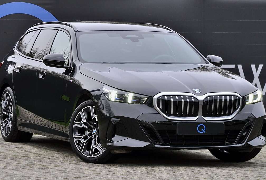 BMW TOURING MPACK 360 CAM HEADUP CARPLAY SFEER ACC