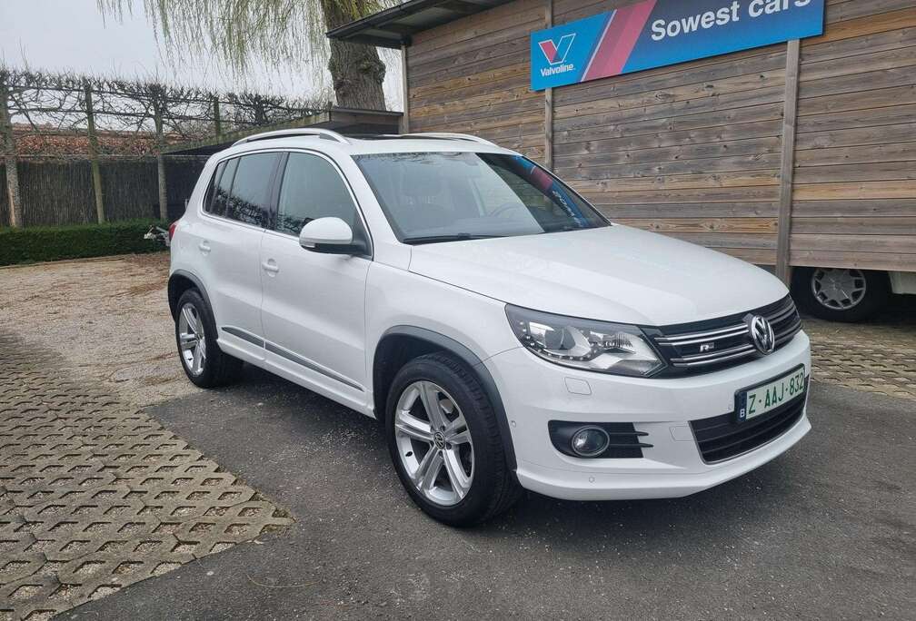 Volkswagen Tiguan 1.4 TSI R-LINE
