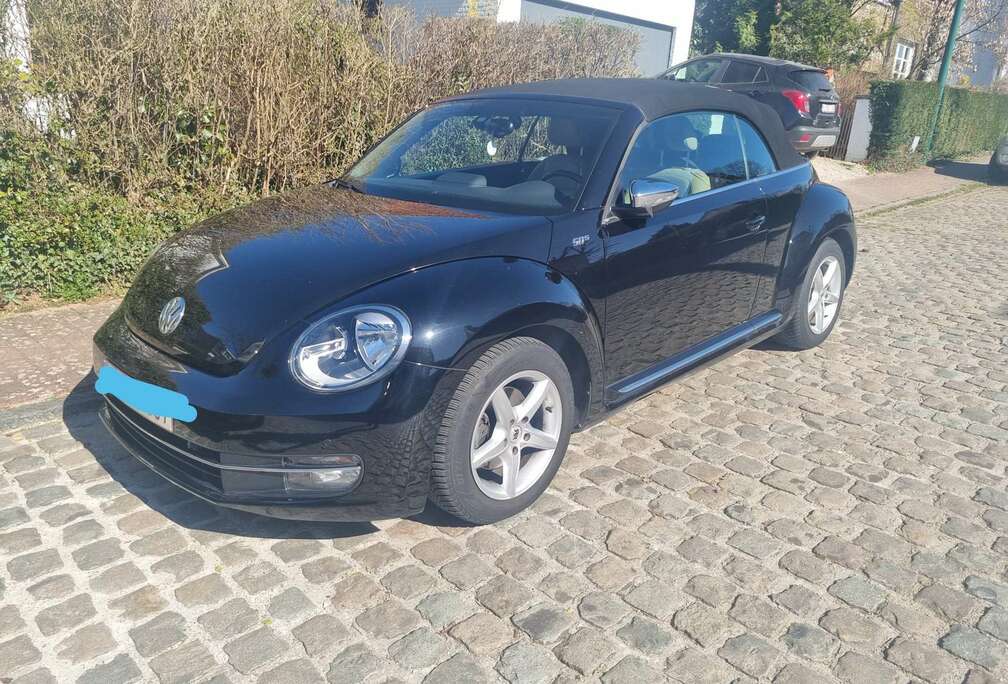Volkswagen Beetle Cabriolet 1.2 TSI Design DSG