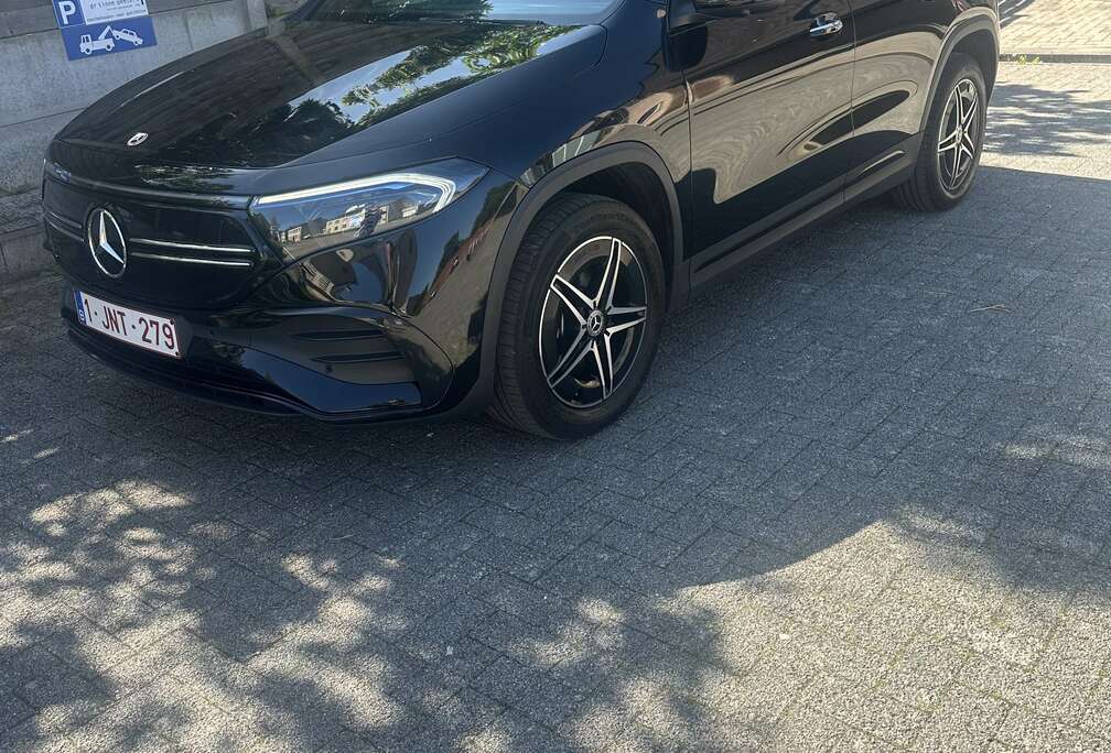Mercedes-Benz AMG Line 250+