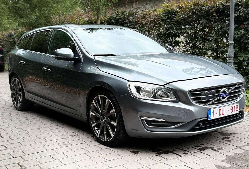 Volvo V60 2.0 T5 Summum R-Design Geartronic