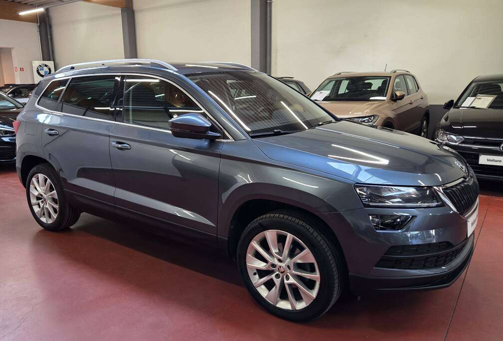 Skoda 2.0 TDi DSG - Style - 1/2 CUIR sport - 4x chauffant- NAVI - Camera - LED -