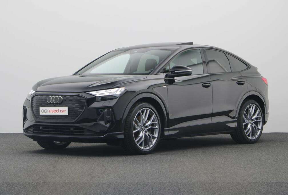 Audi 82 kWh 45 CORPORATE S  286 PK