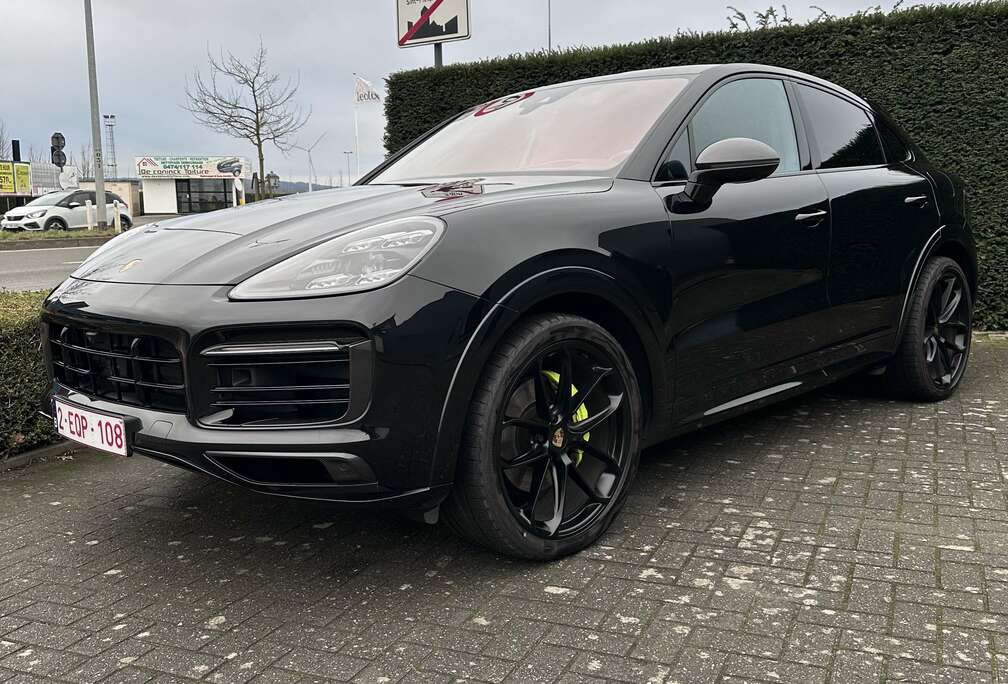 Porsche E-Hybrid Coupe Tiptronic S Leichtbau