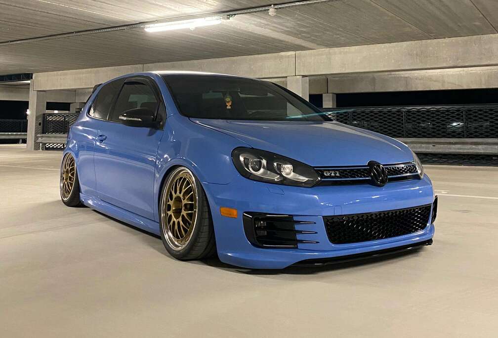 Volkswagen Golf 2.0 GTI