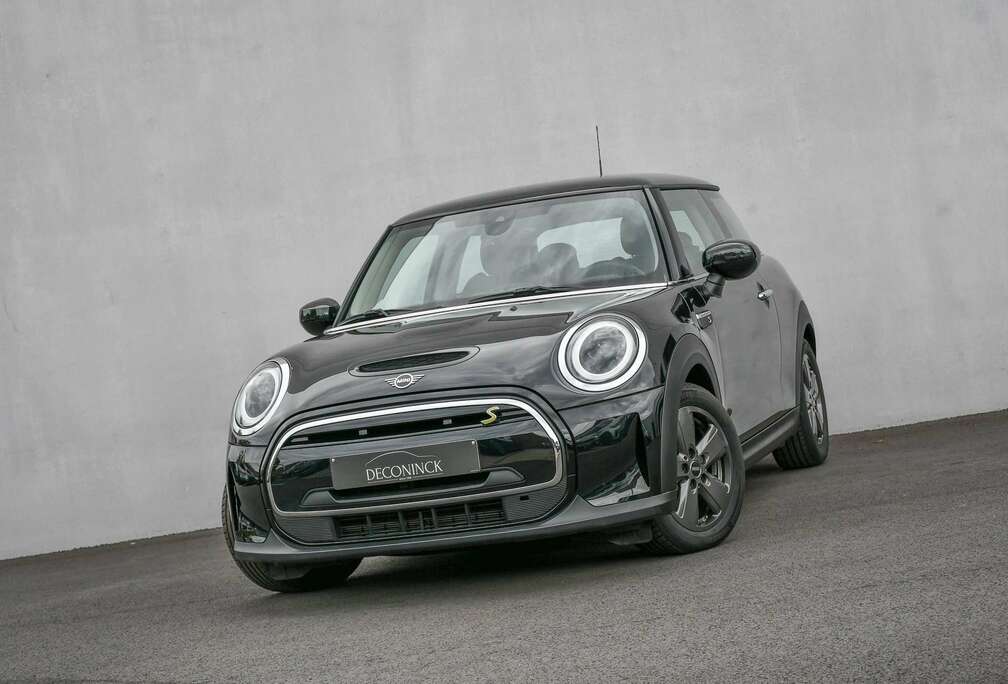 MINI *CARPLAY*PDC**SPORTSEATS HEATED*