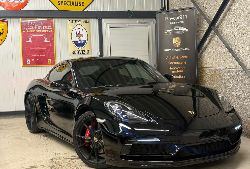 Porsche Réservée  *GTS*