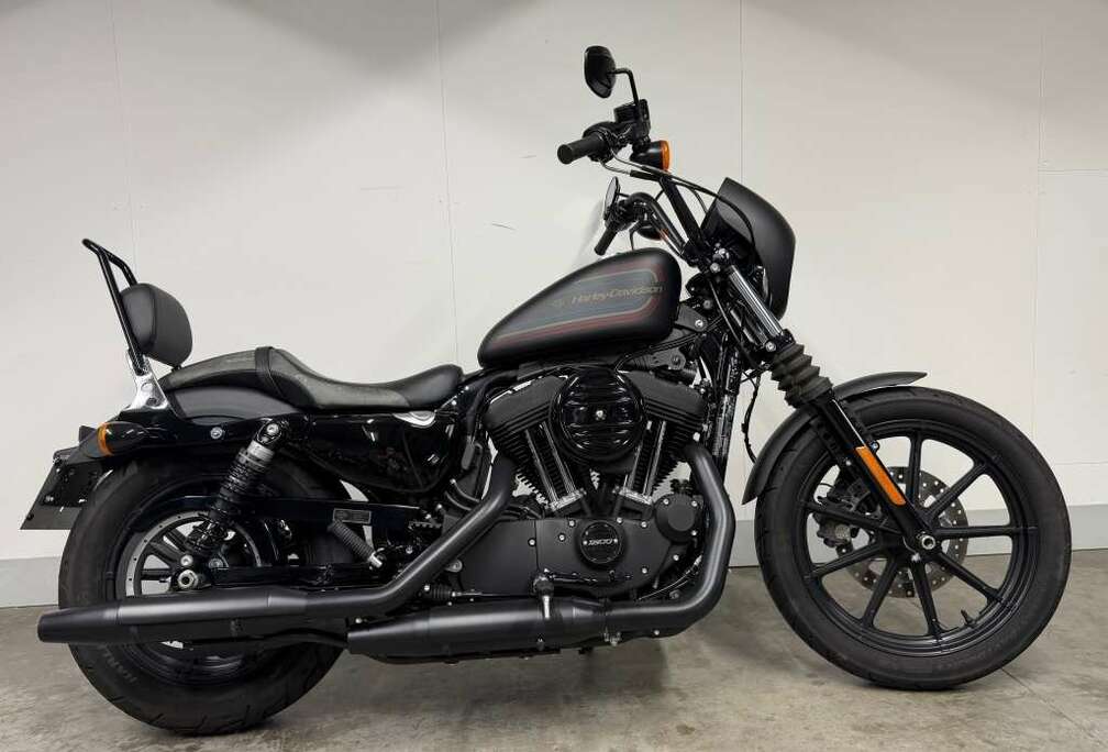 XL1200NS IRON