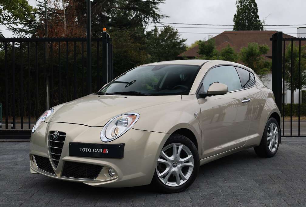 Alfa Romeo 1.3 JTD | Car-Pass | Navi | Cruise | Stoel-Verwarming | USB | Parksens-A | Digitale-Airco | Start&Stop |